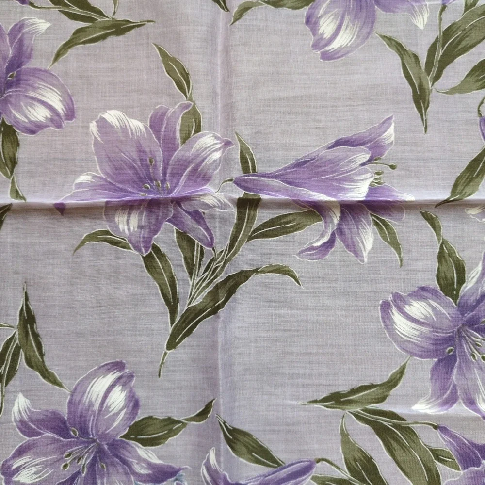 Vtg Pierre Cardin Handkerchief Purple‎ Floral Lily Scalloped Edge Cotton 18.5